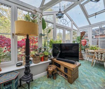 4 bedroom detached house to rent - Photo 1