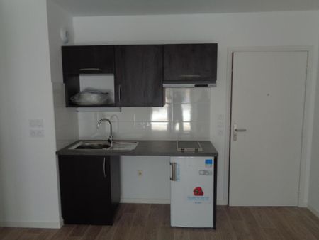 Location Appartement 2 pièces 39m² POITIERS 86000 - Photo 5