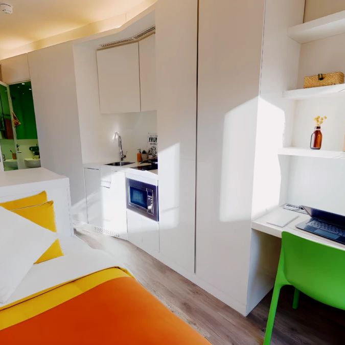 Silver Studio Premium - Photo 1