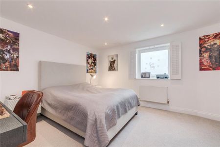 4 bedroom flat to rent - Photo 4