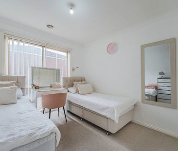 For more information and to arrange an inspection, please submit yo... - Photo 5