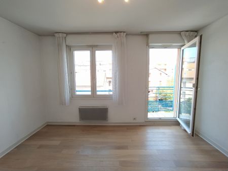 Appartement en location a Clermont-Ferrand Quartier Jardin Lecoq/Facultés - Photo 2