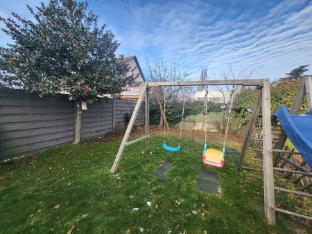 Magnifique maison villageoise de 5.5 pièces sur plusieurs niveaux au centre de Cortaillod - Photo 4