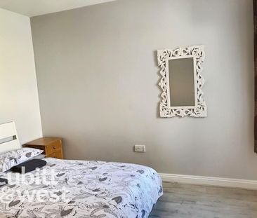 4 bedroom terraced house to rent - Photo 1