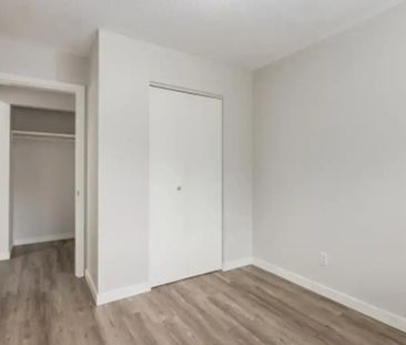 2 Bedroom - Photo 5