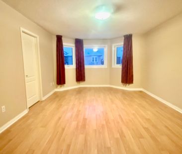 For Lease - 25 Grover Hill Avenue, Richmond Hill, Ontario - Photo 6