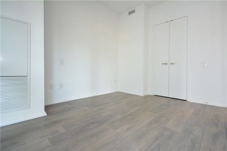 For Lease - 45 Charles Street Unit# 205, Toronto, Ontario - Photo 5