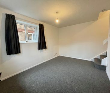 1 bedroom house to rent - Photo 2