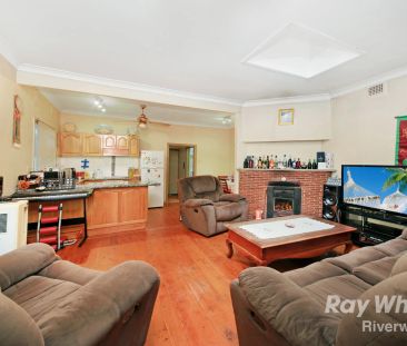 Three Bedroom House with Solar System For Leasing Now! - Photo 3