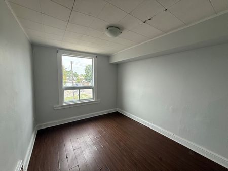 For Lease - 514 Cannon Street, Hamilton, Ontario - Photo 4