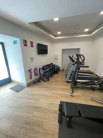 Alquiler de casa o chalet independiente en Bulevar Príncipe Alfonso de Hohenlohe - Photo 4