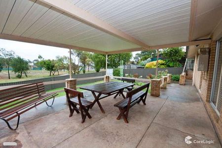 11 Rainbow Street, Hallett Cove SA 5158 - House For Rent | Domain - Photo 5