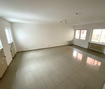 Großzügige 3-Zimmer-Wohnung in zentraler Lage - Photo 5