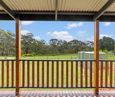 Modern living with bush views - Photo 5