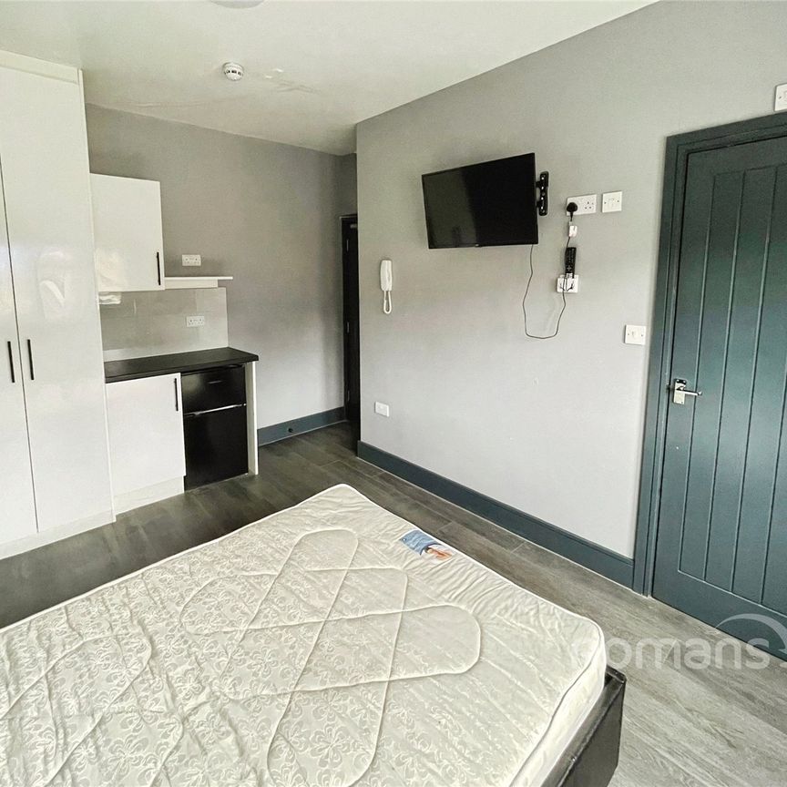 1 bedroom property to rent - Photo 1