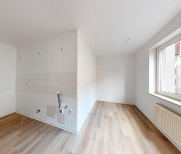 Wohnen im Paulusviertel mit Balkon und Aufzug! - Foto 4