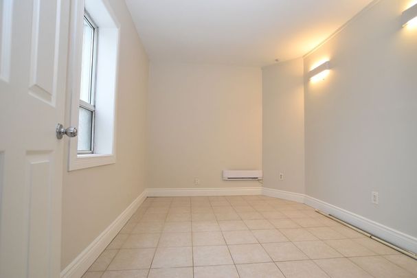 For Lease - 3430 LAKE SHORE Boulevard Unit# #3, Toronto, Ontario - Photo 1