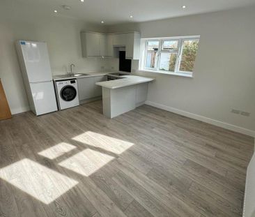 2 bedroom bungalow to rent - Photo 4