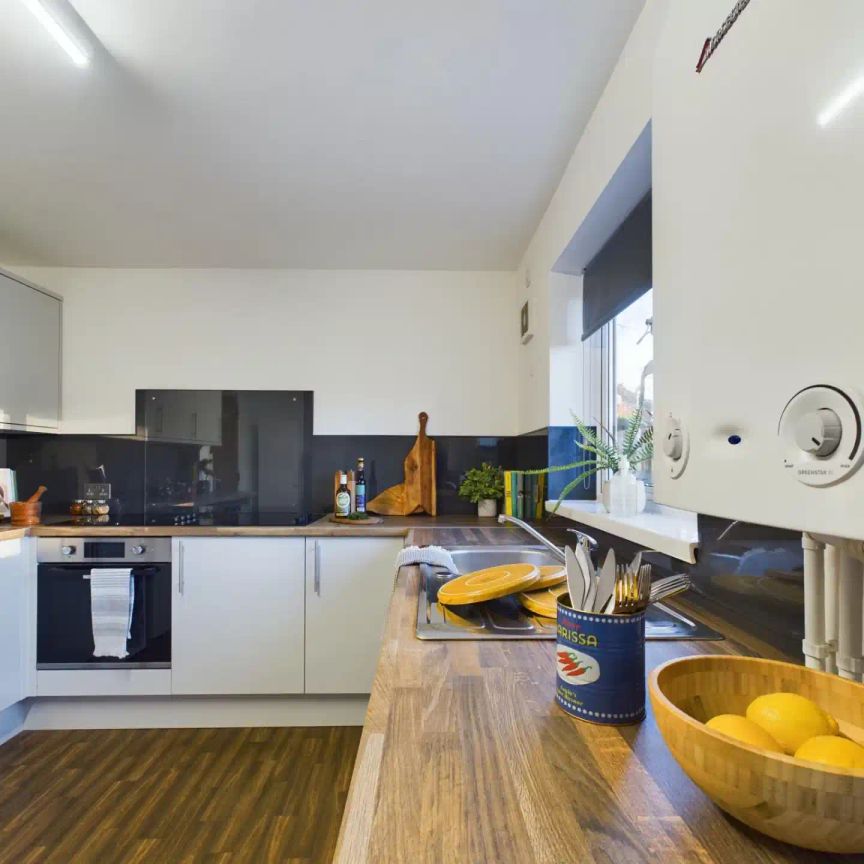 3 Bedroom House - Photo 1