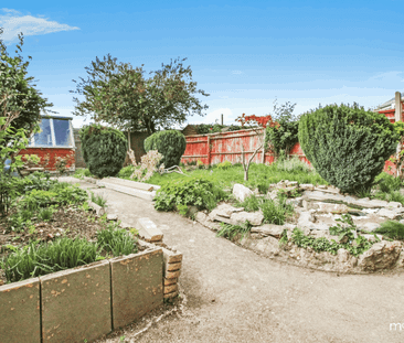 Pewsham Road, Swindon, Swindon, SN2 - Photo 3