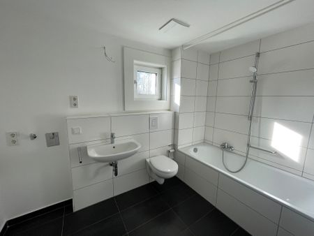 Mietwohnung in Nürnberg - Familienfreundliche EOF-Wohnung für die Einkommensstufe 2 mit Mietzuschuss - *bitte Beschreibung lesen* - Foto 3