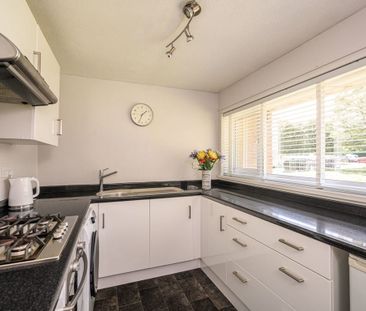 1 Bed Flat, Saughton Road, EH11 - Photo 6