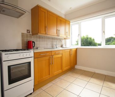 Calfhill Road, Crookston, Glasgow - Photo 6