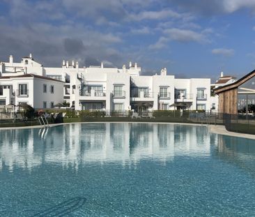 Middle Floor Apartment in El Paraiso - Photo 3