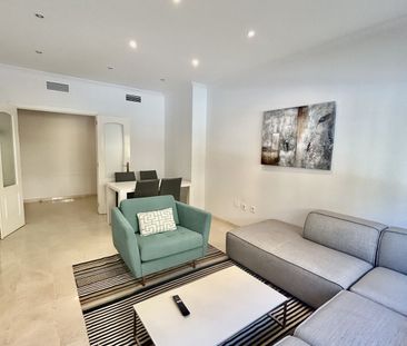 Apartamento planta baja en alquiler en Marbella, Marbella - Photo 2