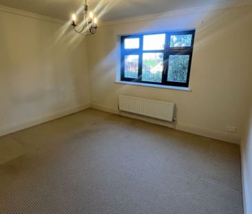 Stallingborough Road, Grimsby - Photo 4