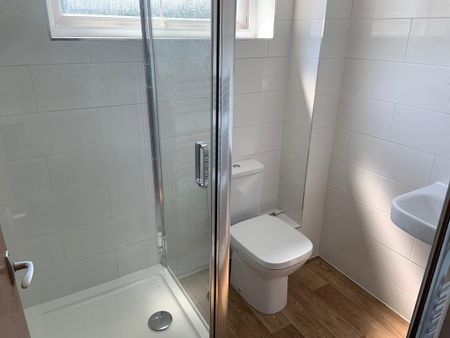 4 bedroom house to rent - Photo 4