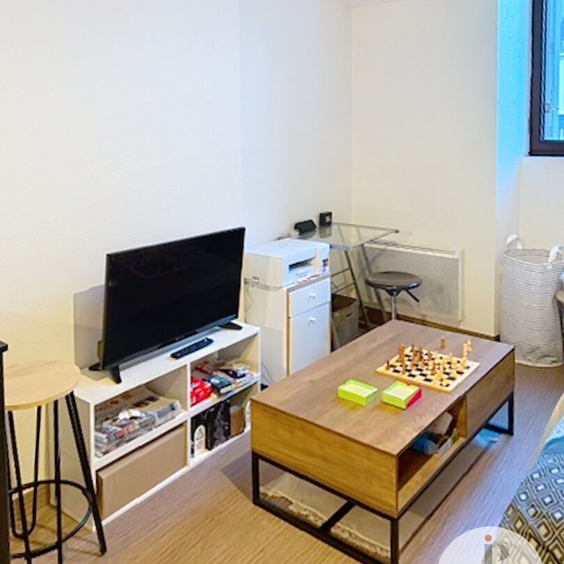 Location Appartement 1 pièce 19m² - Photo 1