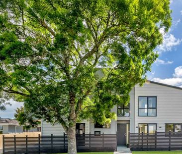 Brand new 5 Bedroom House at Prime Howick Location - Photo 1