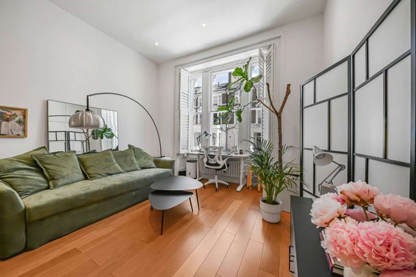 A modern and bright one double bedroom raised ground floor apartment in Maida Vale. - Photo 1
