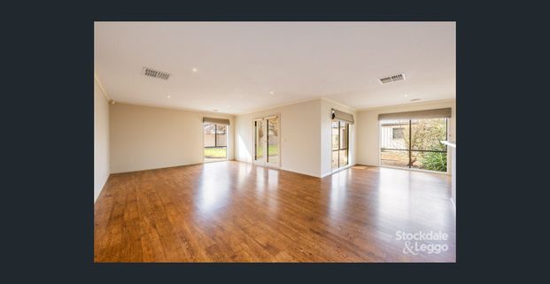 QUIET COURT LOCATION - Photo 1