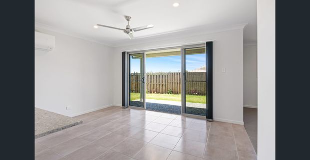 Stunning Family Home in Park Ridge - Photo 1