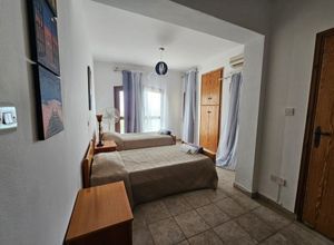 Βίλα για ενοικίαση - Επισκοπή - Photo 4