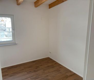 Dachgeschosswohnung - Photo 1