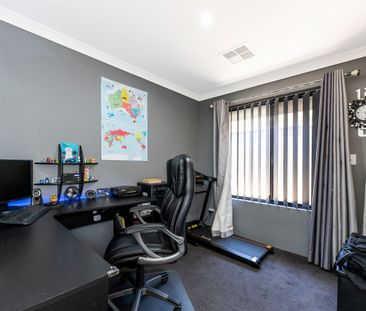 Spacious Three Bedroom Family Home in Baldivis - Photo 2