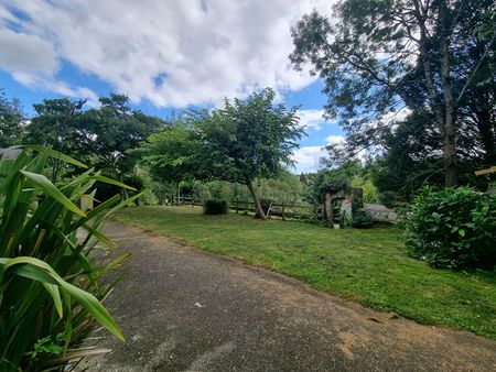 Location appartement 1 pièce, 22.93m², Rochefort-en-Terre - Photo 2