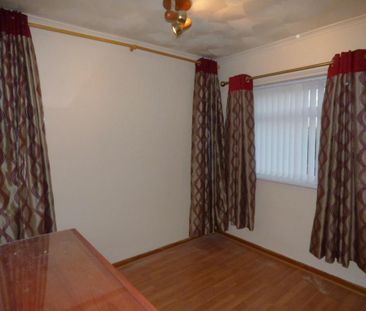 2 bedroom semi-detached house to rent - Photo 6