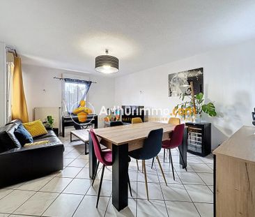 Location Appartement 4 pièces 83 m2 à Saint-Quentin-Fallavier - Photo 3