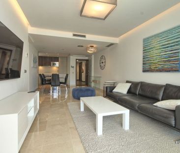 3 bedroom luxury Apartment for rent in San Pedro de Alcántara, Spain - Photo 2