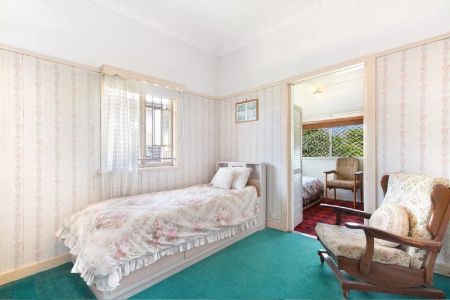 Ideally located for convenient living. - Photo 5