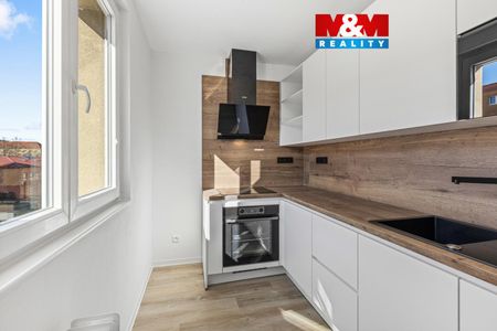 Pronájem bytu 2+1 54 m², Vítězslava Nezvala 2465, Most - Photo 3