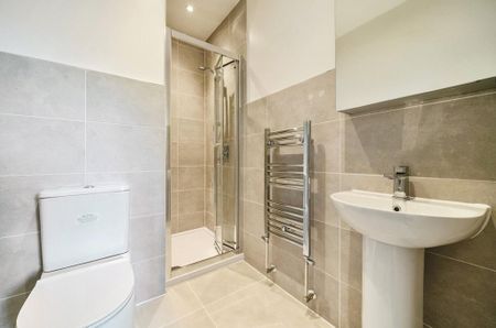 2 bedroom apartment to rent - Photo 4