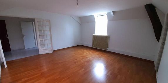 Location Appartement 3 pièces 66m² DIJON 21000 - Photo 2