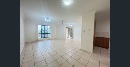 Cozy 3-Bedroom Unit in Gracemere - Photo 4