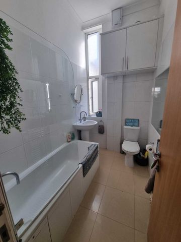 Bedford Square, Brighton - Photo 5