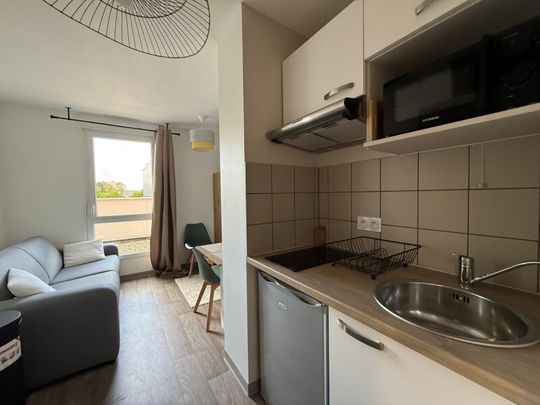 Location Appartement 1 pièce 16m² FRANQUEVILLE ST PIERRE 76520 - Photo 1